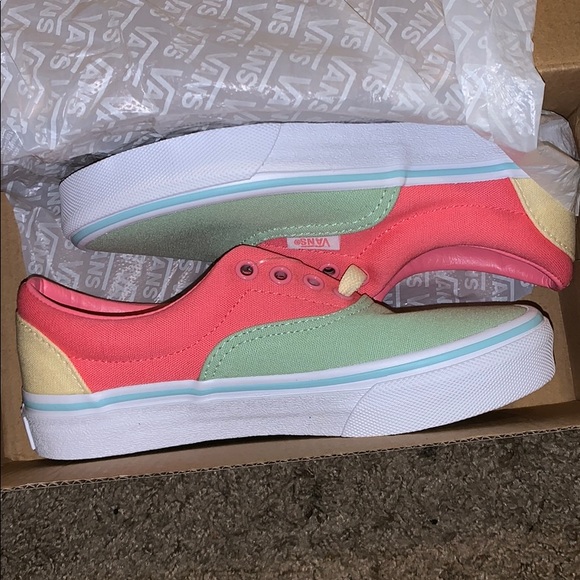 💦 Vans Era 💦 Sz 1 K - Picture 1 of 5
